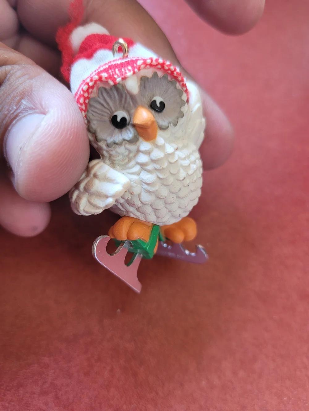 1985 Hallmark Ornament Ice-Skating Owl Vintage - Hat damage #Hallmark #Retro
